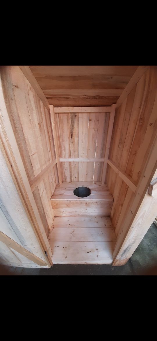 Rondele mesteacăn, wc grădină și afumătoare
