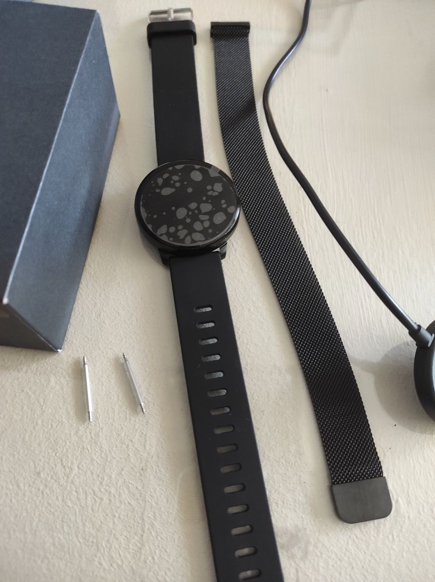 Vând smartwatch nou