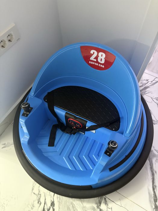 Masinuta electrica copii