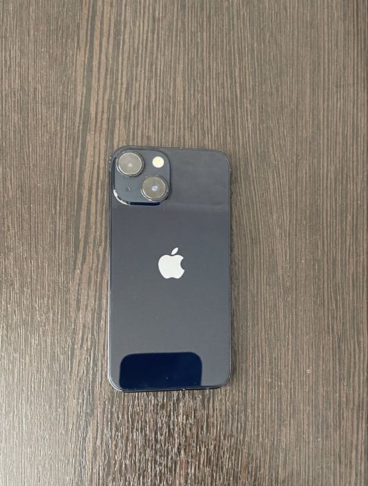 Продается айфон 13 минм