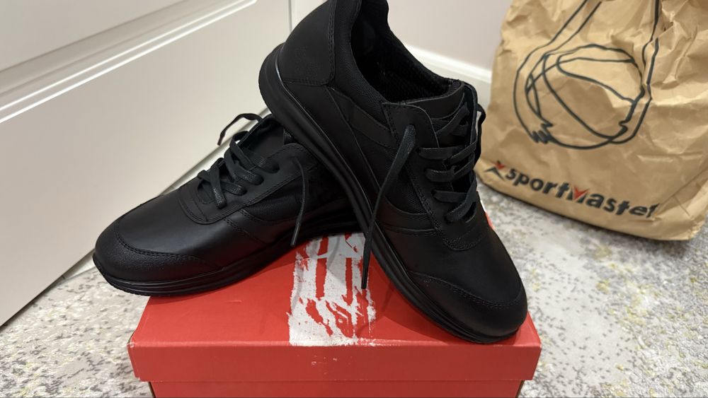 Летний крассовка новый