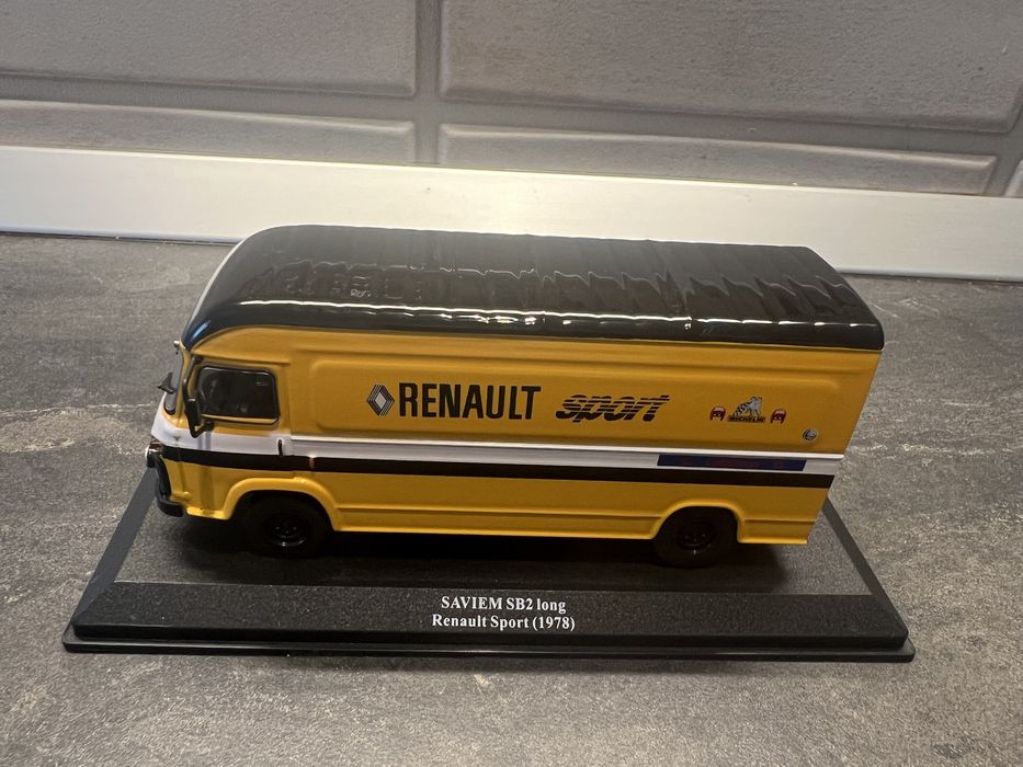 Macheta Saviem SG2 Long colectia Renault Sport