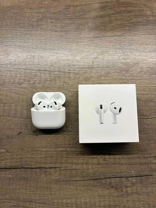 Оригинални Apple Airpods 4