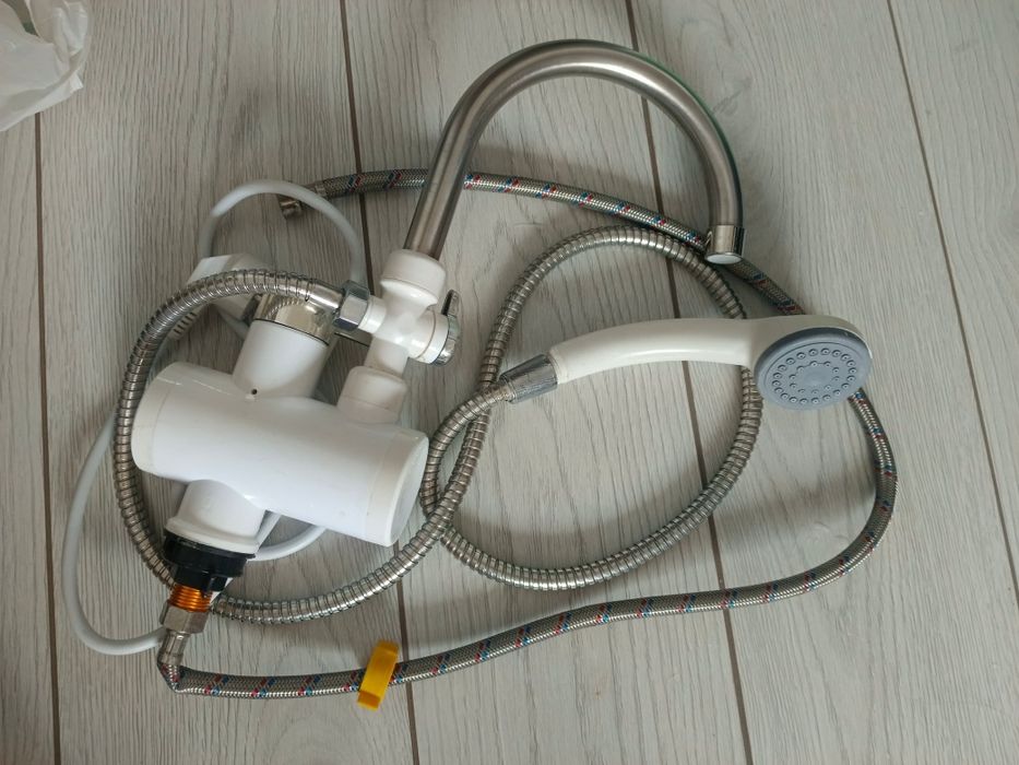 Термосмеситель сатылады