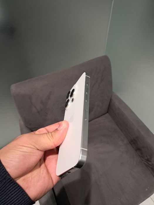 15 Pro 88% 128 Gb tiniq