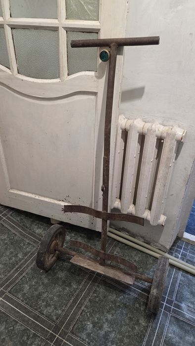 Тачка для груза.