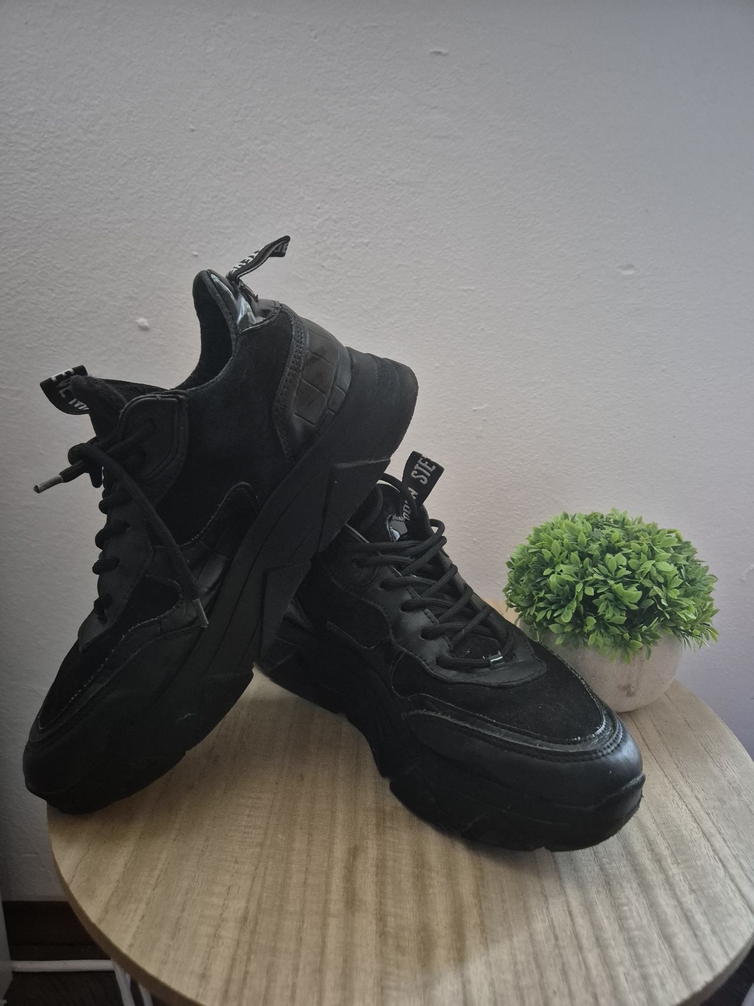 Steve Madden кожа