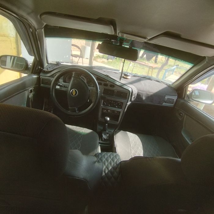 Продается машина в хорошем состоянии,2009 года