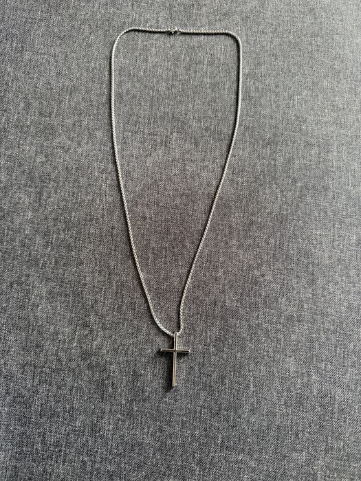 Продавам мъжки синджир от неръждаема стомана