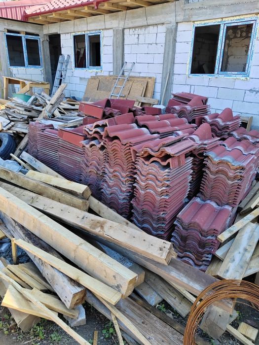 Țiglă ceramica, folosita și noua