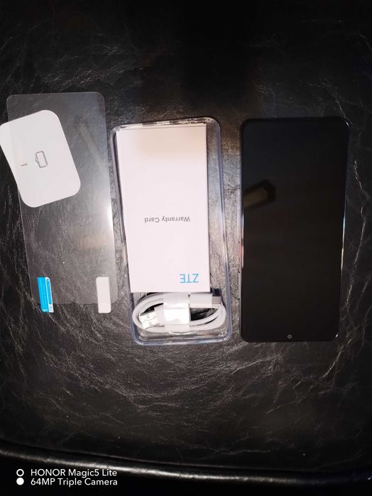 Нов смартфон ZTE A76 5G 128 GB