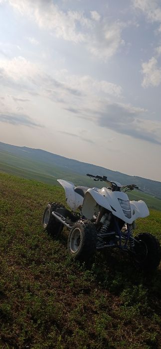 Vând Suzuki ltz 400ak47