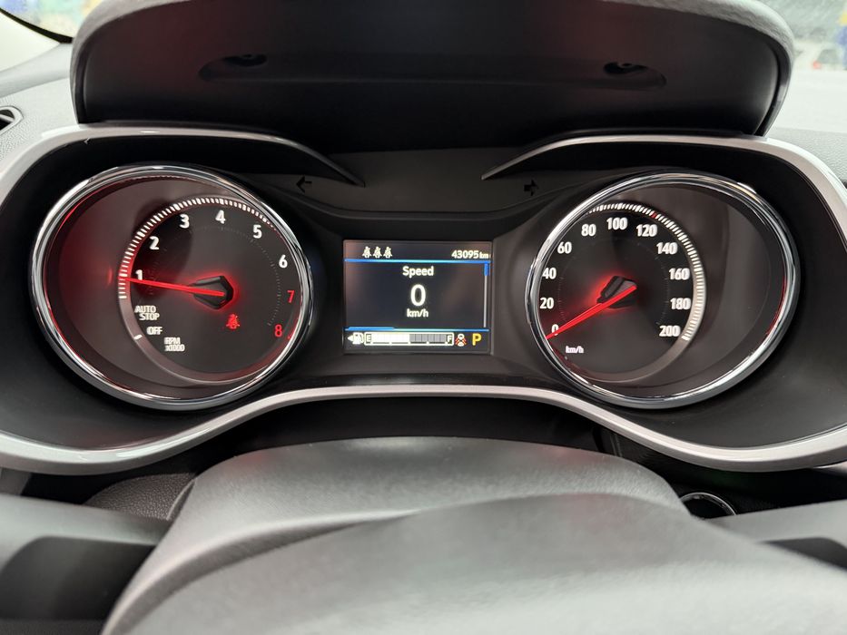 Продаю трекер 2021 Red Line