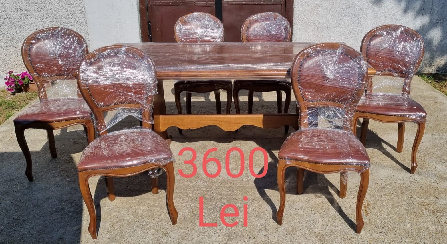 Masa cu Scaune din Lemn Masiv Sculptat IMPECABILE