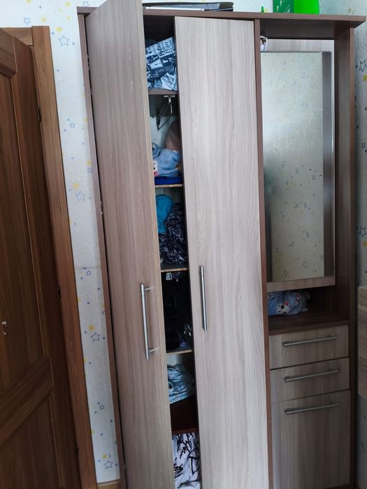 Продам прихожую в отличном состоянии