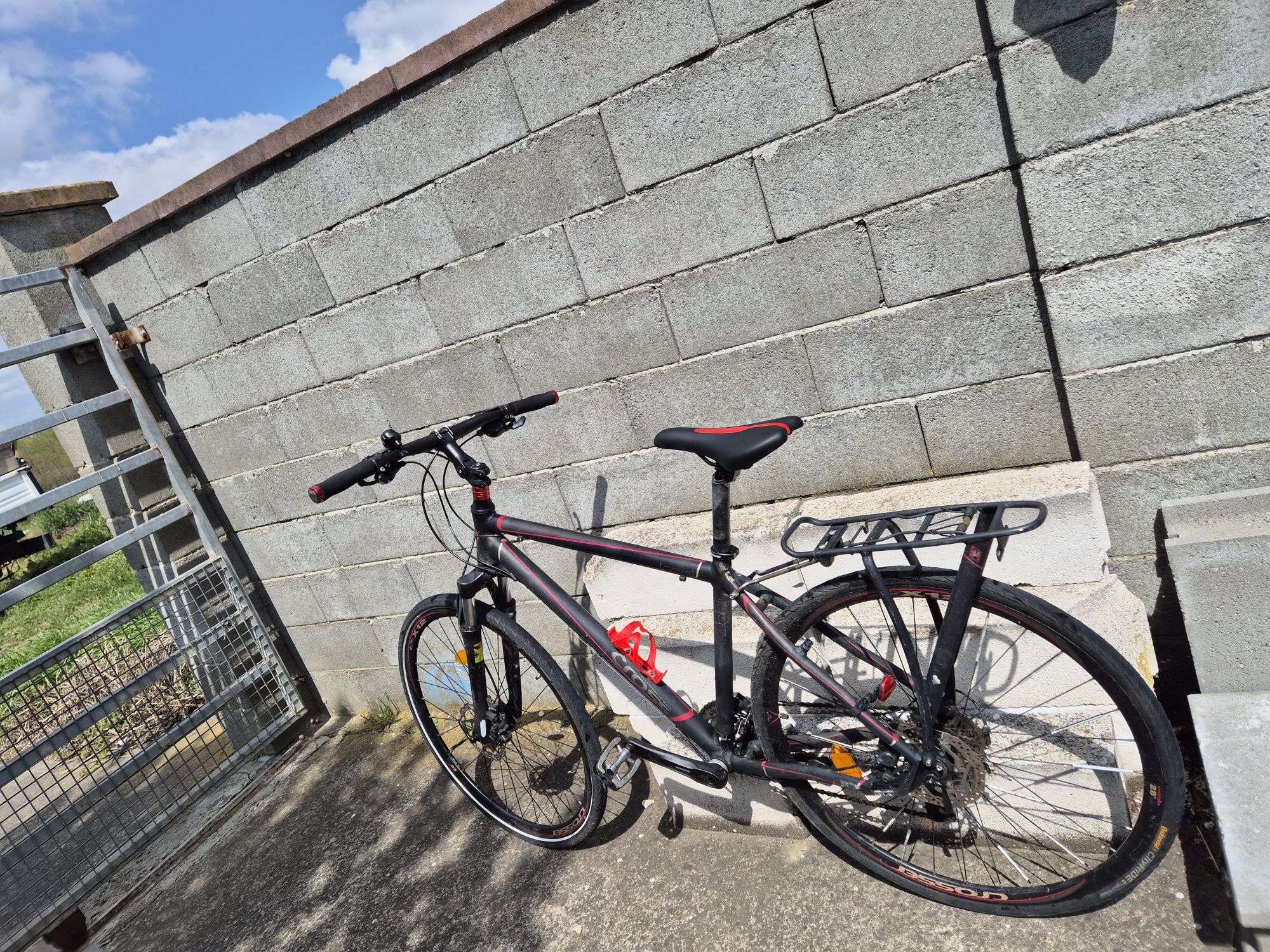 Bicicleta Cross Travel Trekking 28"