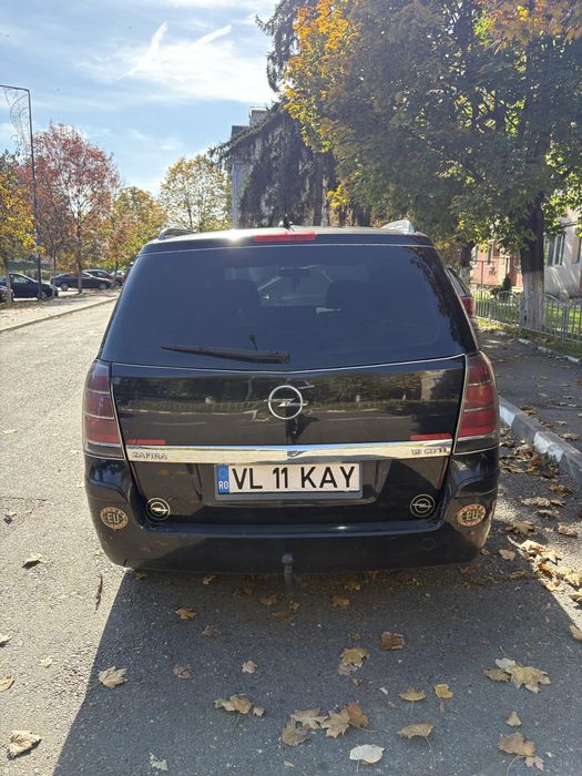 Opel Zafira B Masina Buna accept schimb