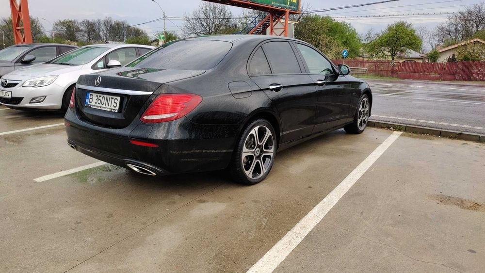 Mercedes-Benz E350e 2018 Plug-in Hybrid, AIRMATIC, NIGHT PACKAGE, Full