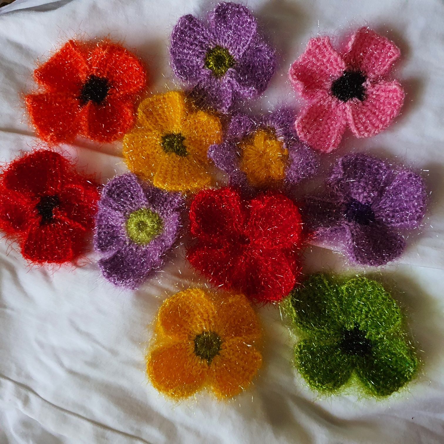 Flori crosetate handmade