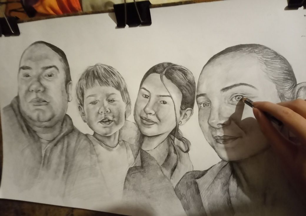 Portrete de familie,după fotografii pictura pe panza sau creion