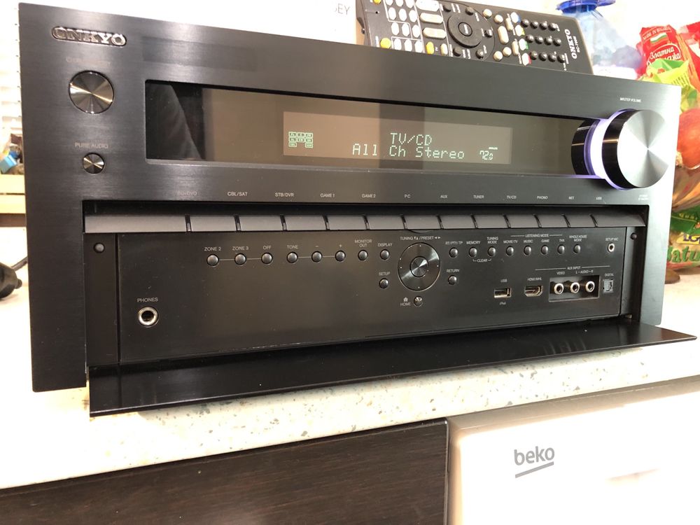 Onkyo TX-NR818 Като нов