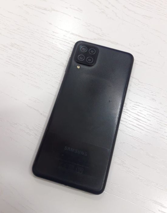 Samsung galaxy A12. 64gb