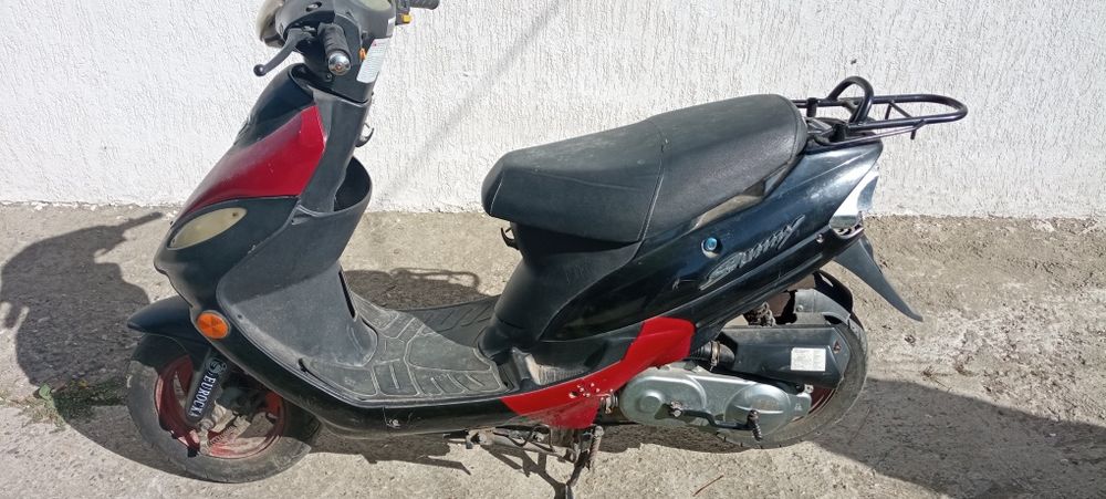 Moto scuter Sumi