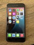 IPhone SE 64gb черен