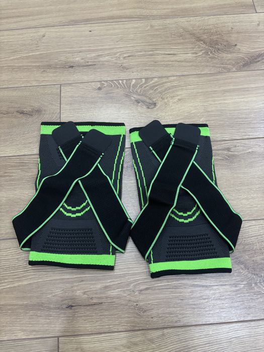 Наколенники для занятия спортом и другое