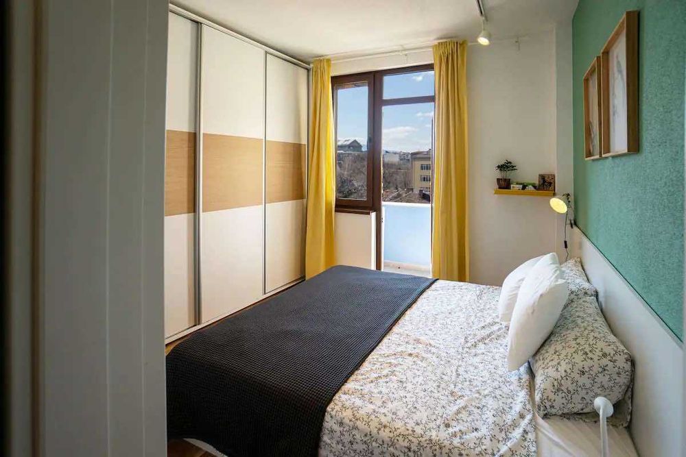 Продава се Двустаен апартамент в София, Център - 56 кв.м за 5358 €/кв.м - Снимка #4