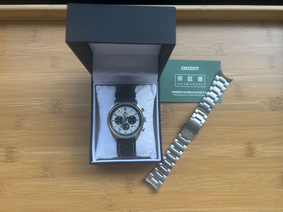 Orient Neo 70s Panda Solar Chronograph 42mm