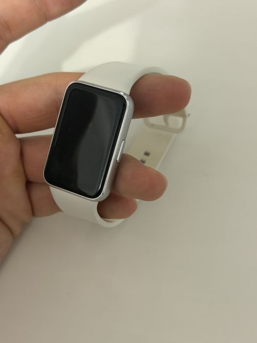 Фитнес-браслет Samsung Galaxy Fit3