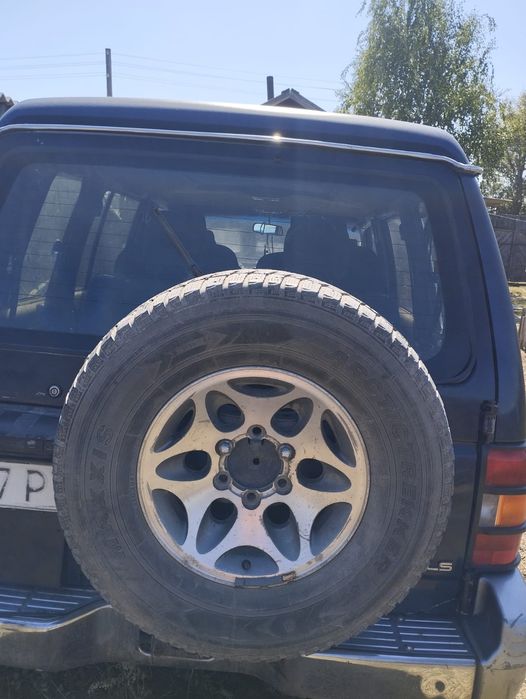 Продам машину цена договорная