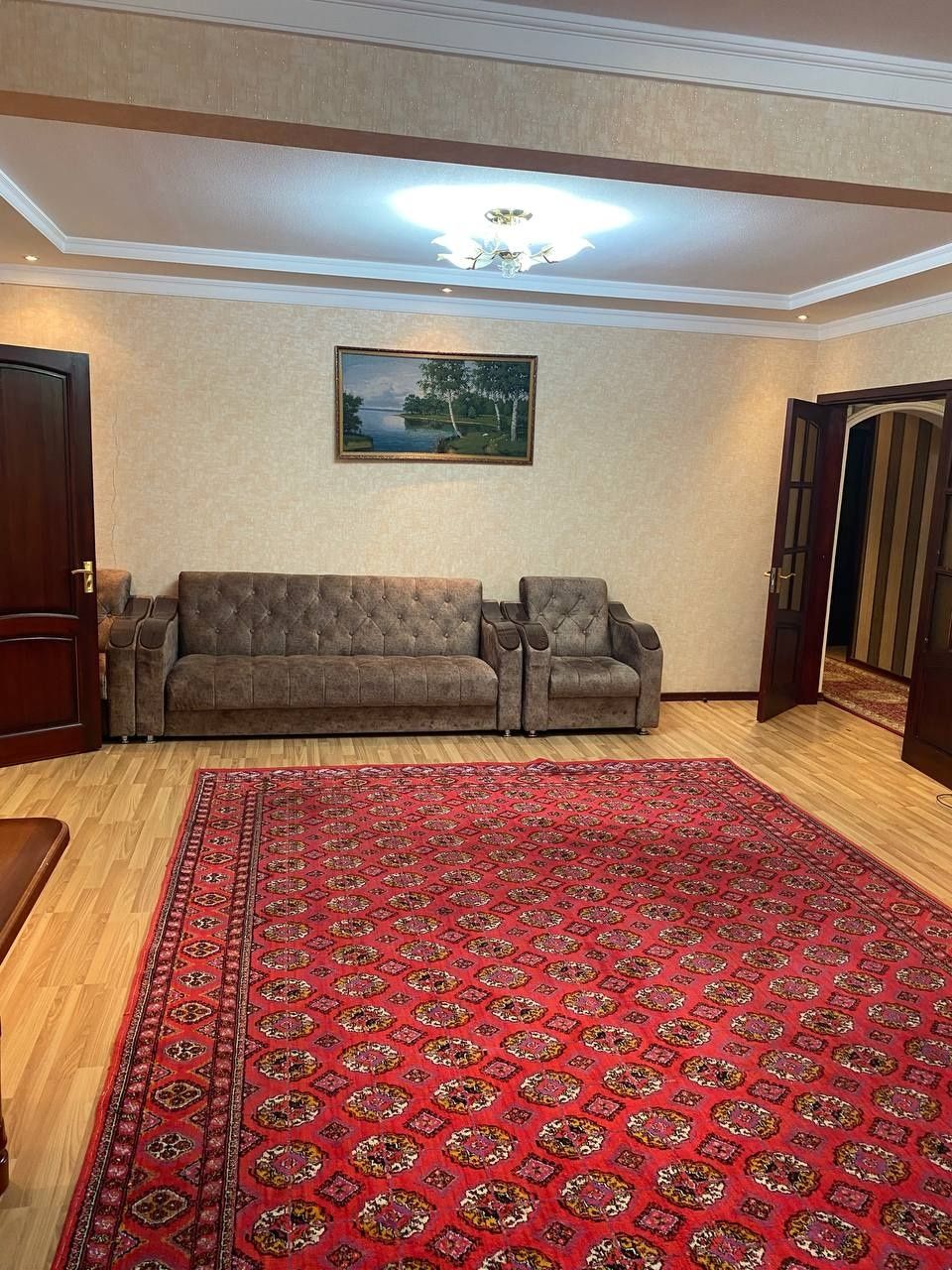 Nukus kocha Butik Glamur 4xona/1/12