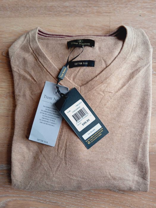 Коприна и памук нов пуловер ХЛ