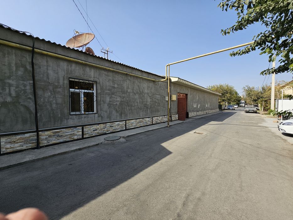 Участок 4 соток Масжид баланд угловой