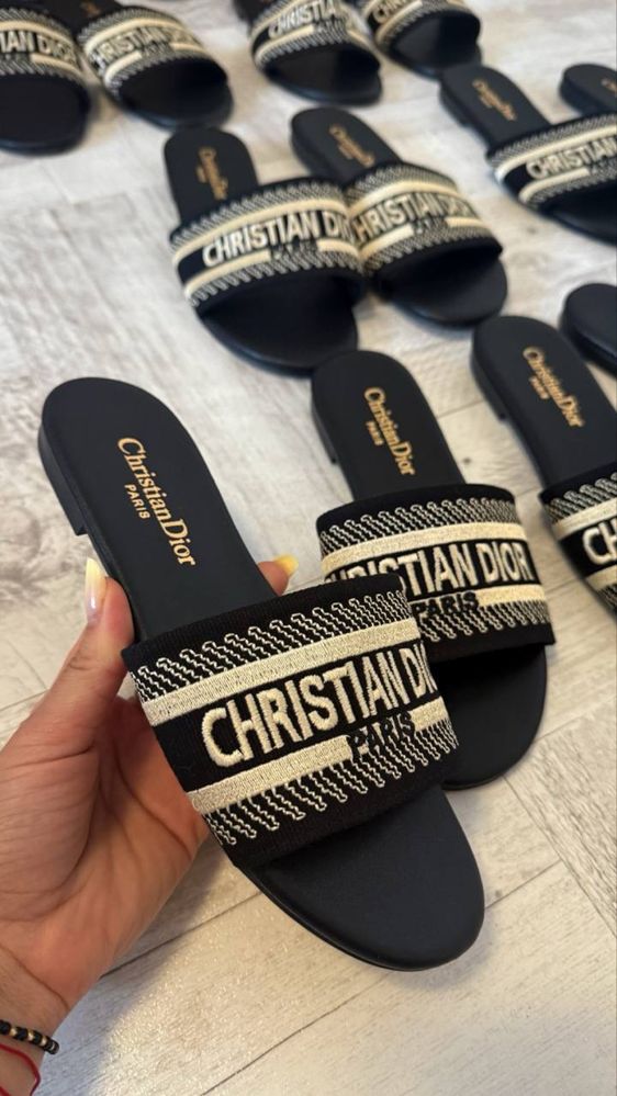 Stoc Papuci dama Dior