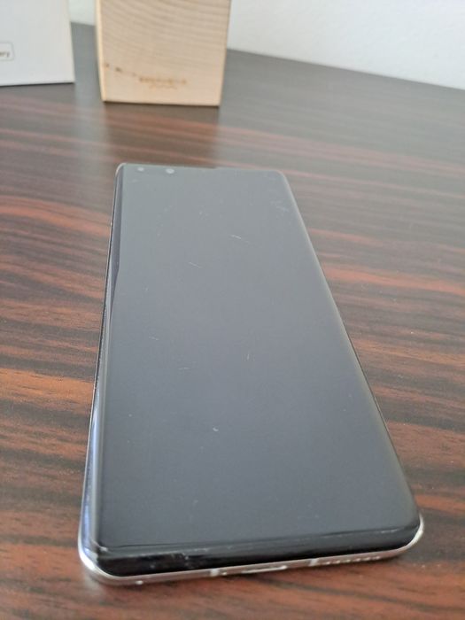 Huawei p40 pro 8GB ram 265GB storage