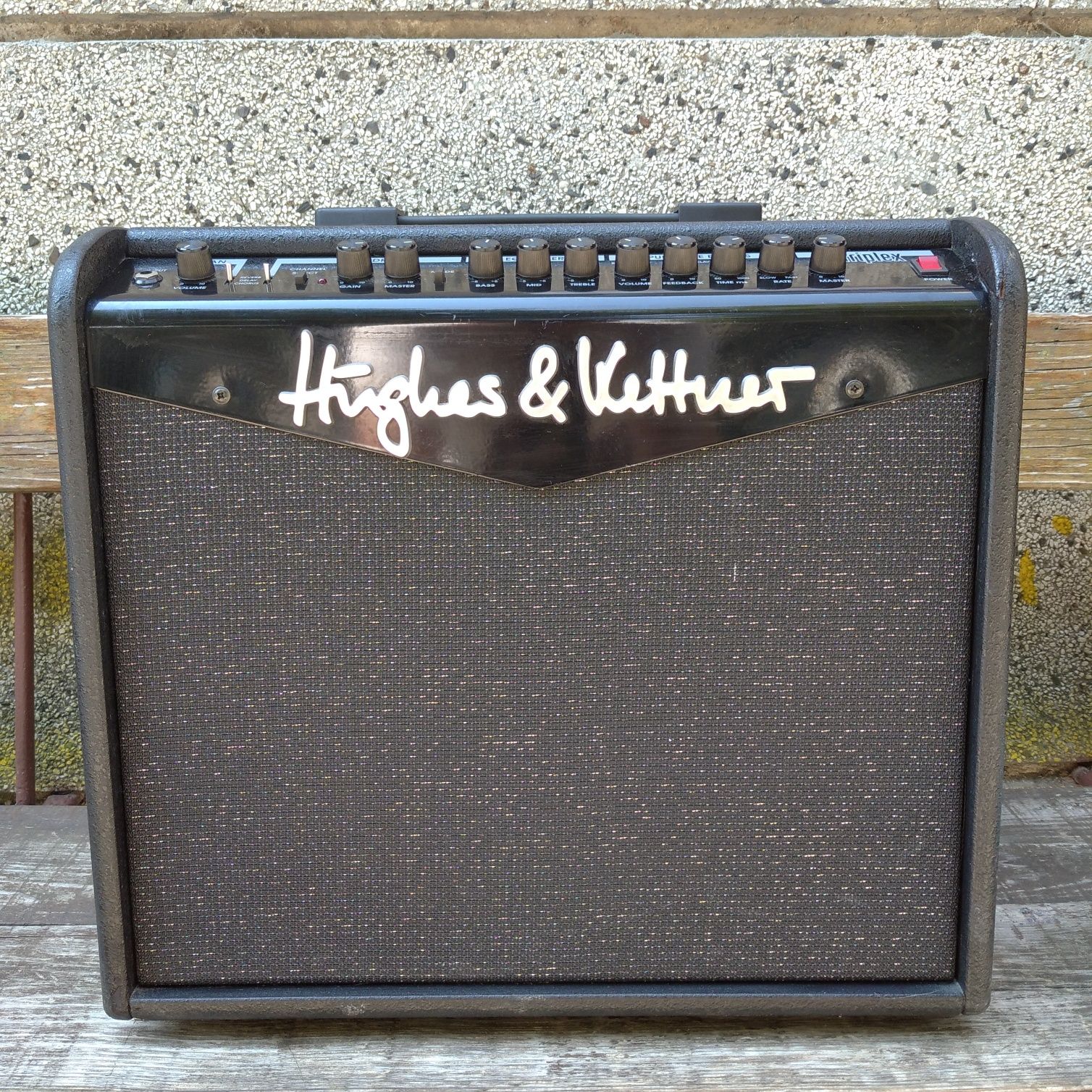 Китара кубе Gibson Less Paul Blackstar TVP archtop Nippon Hughes and K
