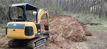 Închiriez miniexcavator 3t