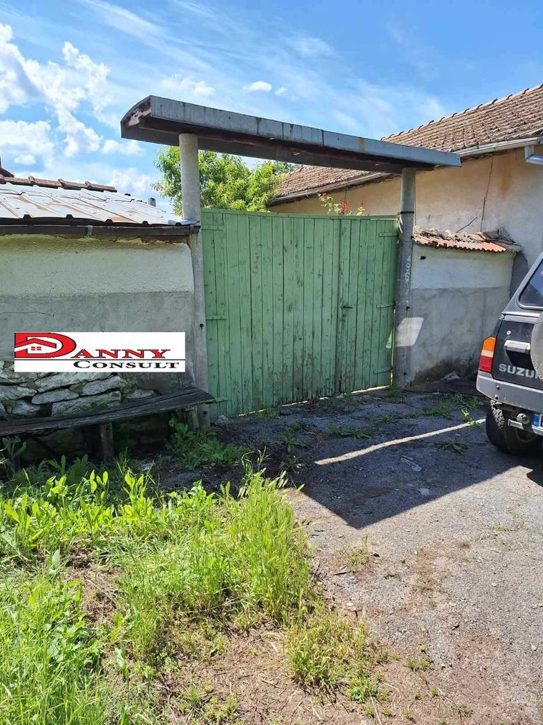 Продава се Къща в с. Хотница, Област Велико Търново - 120 кв.м за 559 €/кв.м - Снимка #13