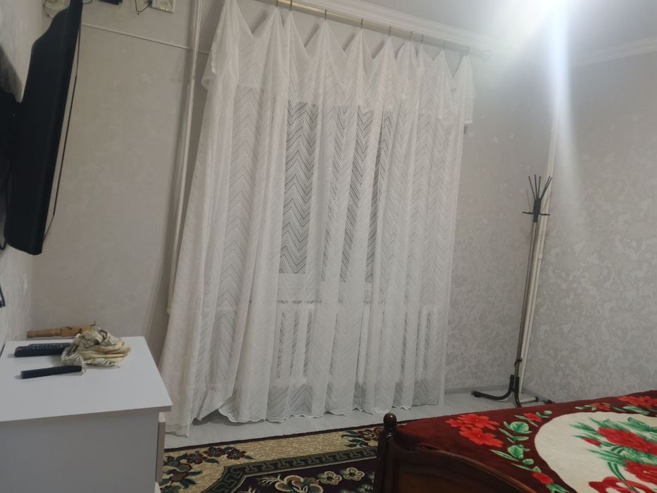 Продается 1*2/8/9 +кладовая 10кв.м на юнусабад 16кв