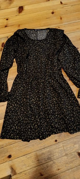 Рокля Zara.      .