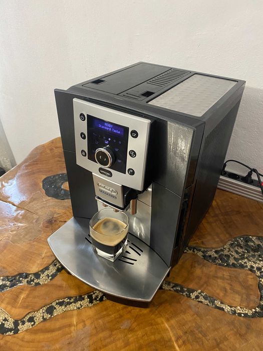 expresor / espressor cafea delonghi perfecta