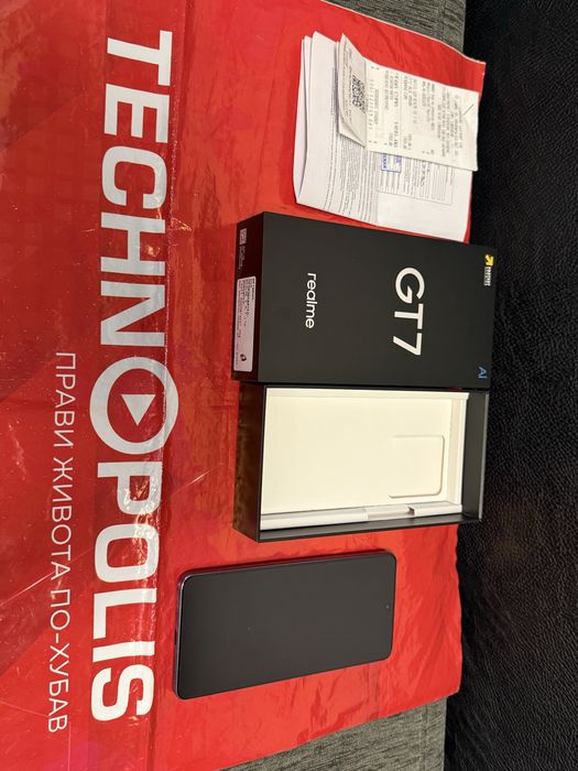 КАТО НОВ 512GB Realme GT 7 Гаранция Technopolis 2027г. Blue