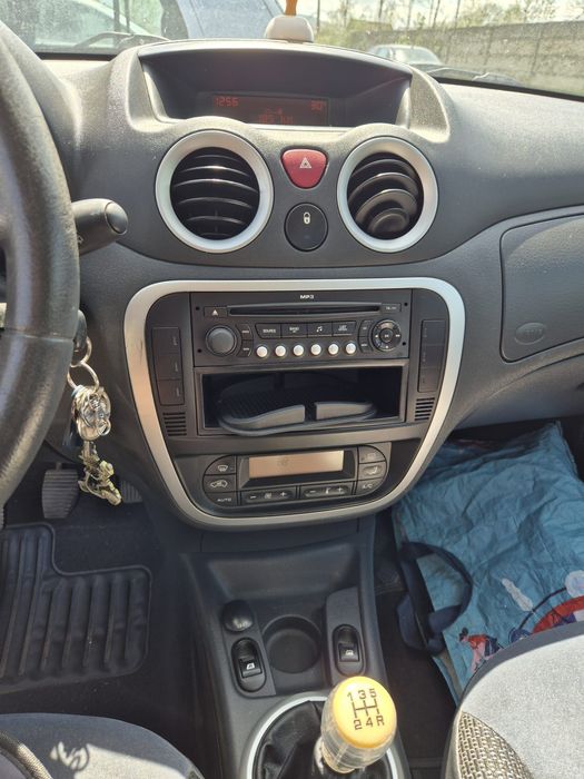 Mașină Citroen c2