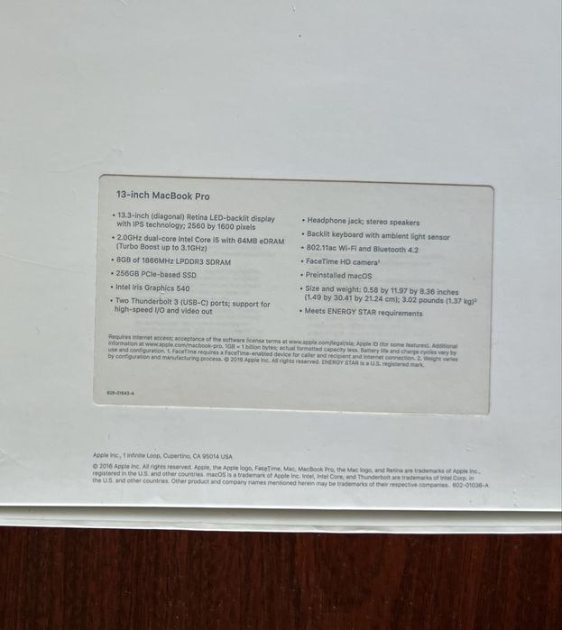 Macbook Pro 8 ram, 256 SSD(2016)