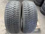 2x Anvelope Iarna 235/65 r17 - Kumho Winter Craft WS71 SUV