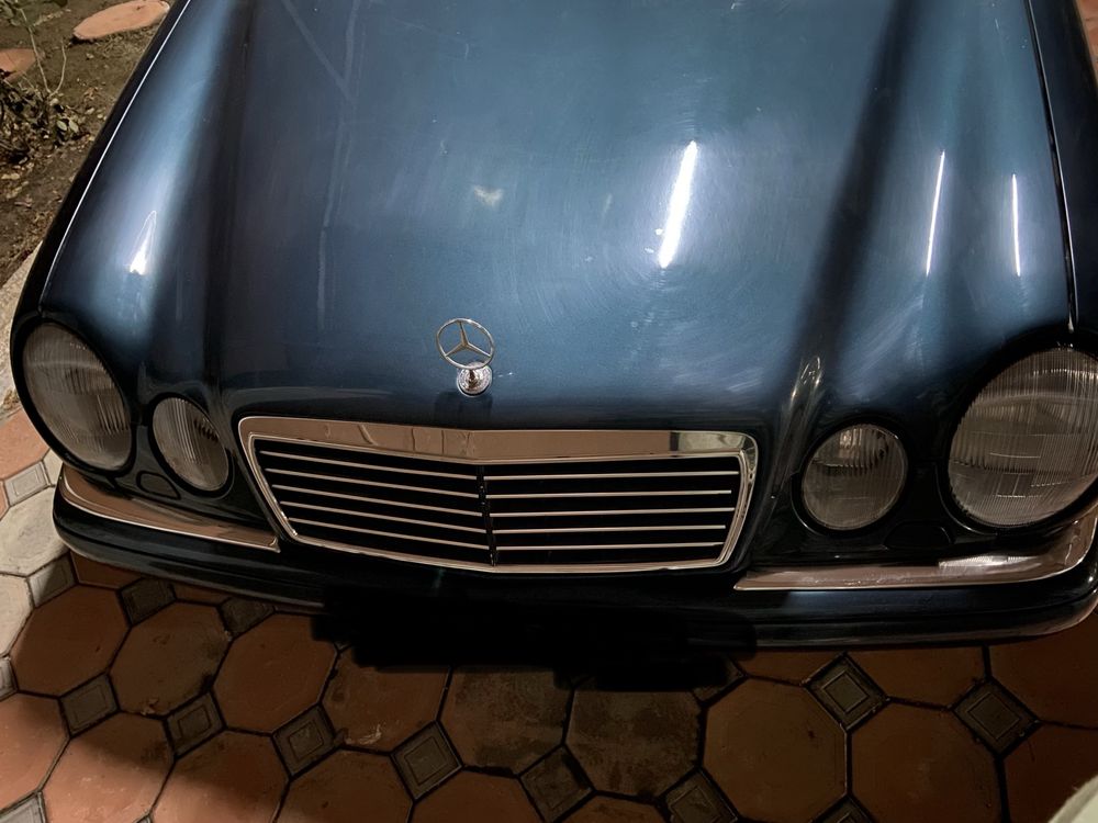 Продам Mercedes-Benz W210