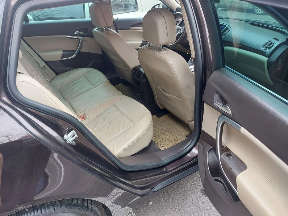 Opel insignia 2012